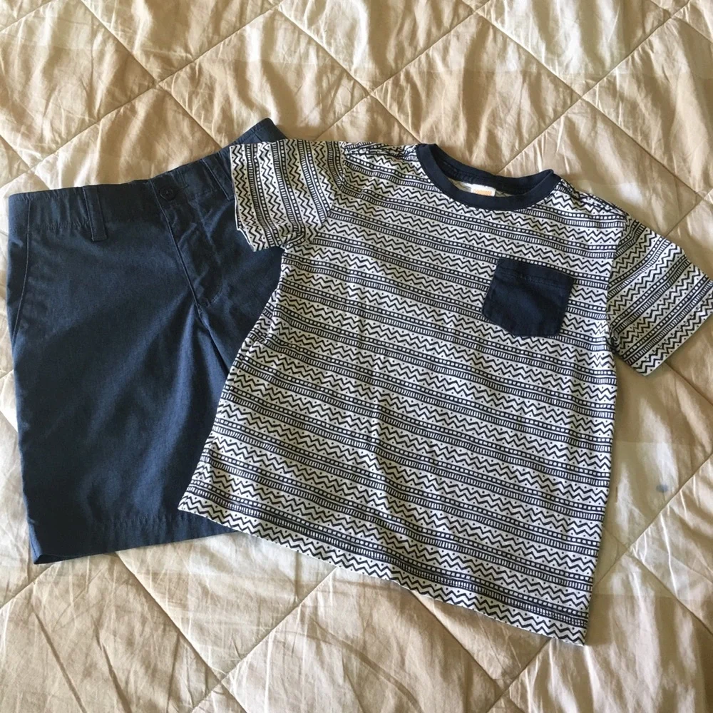 Jack Nicklaus Blue Golf Shorts and Gymboree Navy and White Patterned Kids Shirt